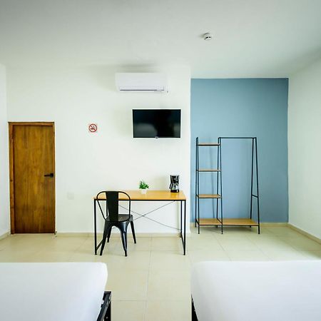 Hotel Paso Del Mar 신데 델 카르멘 외부 사진